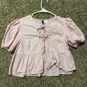 Divided Pink Puff Sleeve Blouse